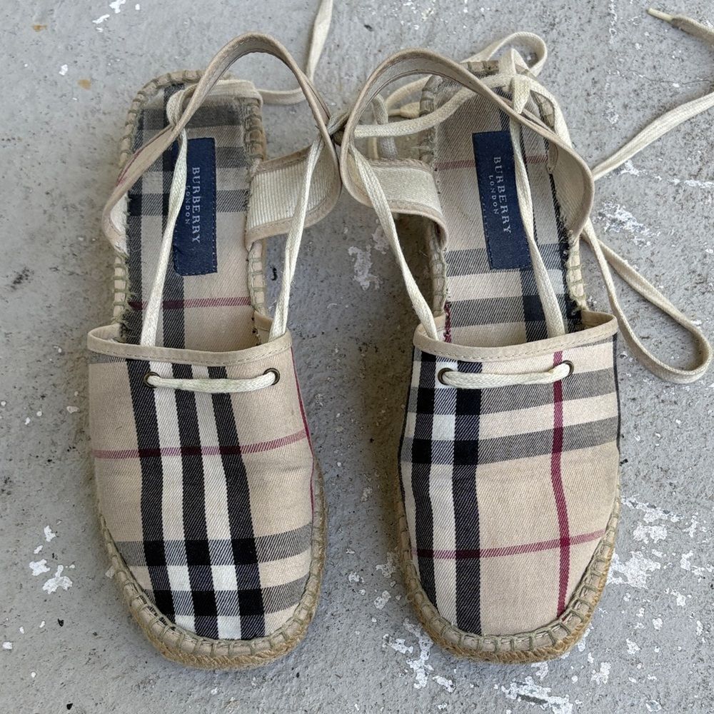 Burberry nova check canvas wedge espadrilles